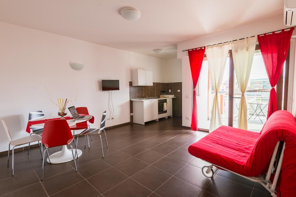 G&G Modern Apartments Aparthotel